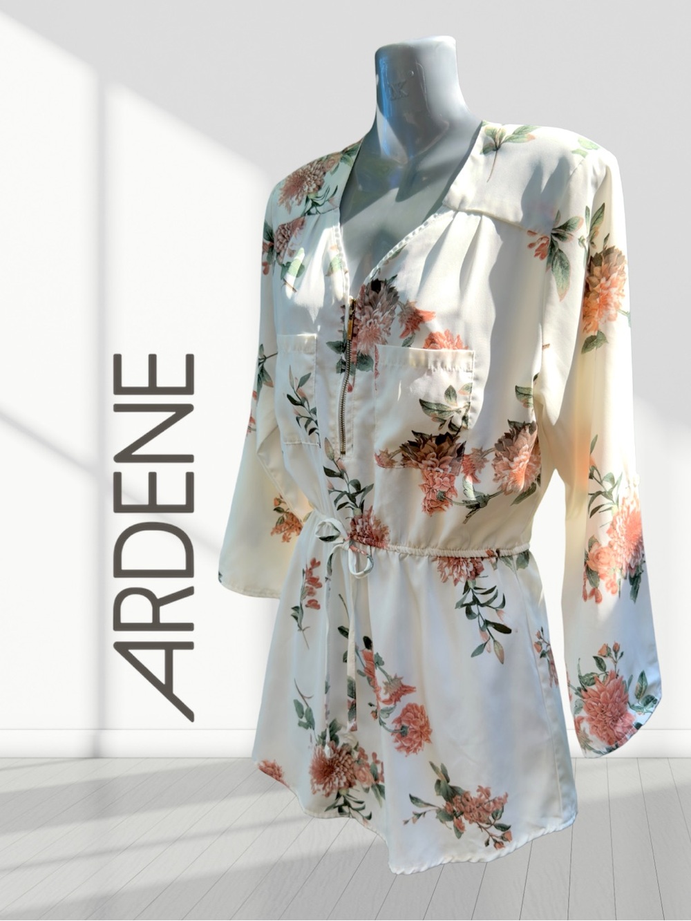 Ardene Floral Zip Front Blouse | Size S | White Boho Peasant Top
